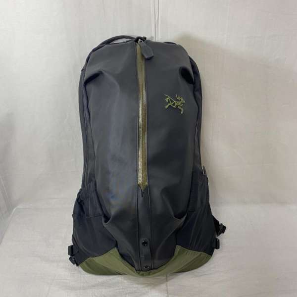 ARC'TERYX A[NeNX bNTbNAfCobO bNTbNAfCpbN Backpack, Knapsack, Day Pack ARRO 22 BACKPACK A[obNpbN 22 ubN~O[yUSEDzyÒzyÁz10108879