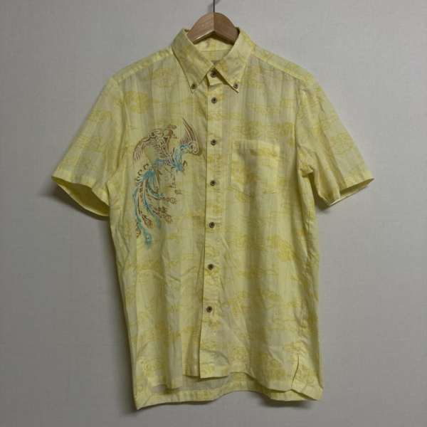 USED 古着 半袖 シャツ、ブラウス Shirt, Blouse Kahu / カフー 半袖 ボタンダウン かりゆしウェア アロハシャツ【USED】【古着】【中古】10112823