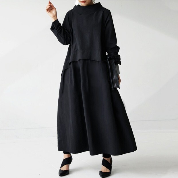 商品説明 素材：ポリエステル カラー：ブラック フリーサイズ：F 着丈117CM,肩幅47CM,袖丈57CM,胸囲120CM ※素人採寸の為、誤差が生じる場合がございます。ご了承下さいお願いします。 ★商品写真はできる限り実物の色に近づけるよう加工しておりますが、お客様のお使いのモニター設定、お部屋の照明等により実際の商品と色味が異なる場合がございます。新品ですので少し匂いしますが、通気の良いところに風を当てれば匂いが発散できます。 ★不良品以外の返品、交換（想像していたのとは違う、サイズが合わないなどの理由）は出来かねますので予めご了承願います。 ★ 出品中の商品はノーブランド品、新品になります。新品未使用品ですが、商品は微細なほつれや、汚れ 、傷等がある場合がございます。品質に極端なこだわりを持ち方、店頭でのご購 入おすすめ致します。なこだわりを持ち方、店頭でのご購 入おすすめ致します。商品説明 素材：ポリエステル カラー：ブラック フリーサイズ：F 着丈117CM,肩幅47CM,袖丈57CM,胸囲120CM