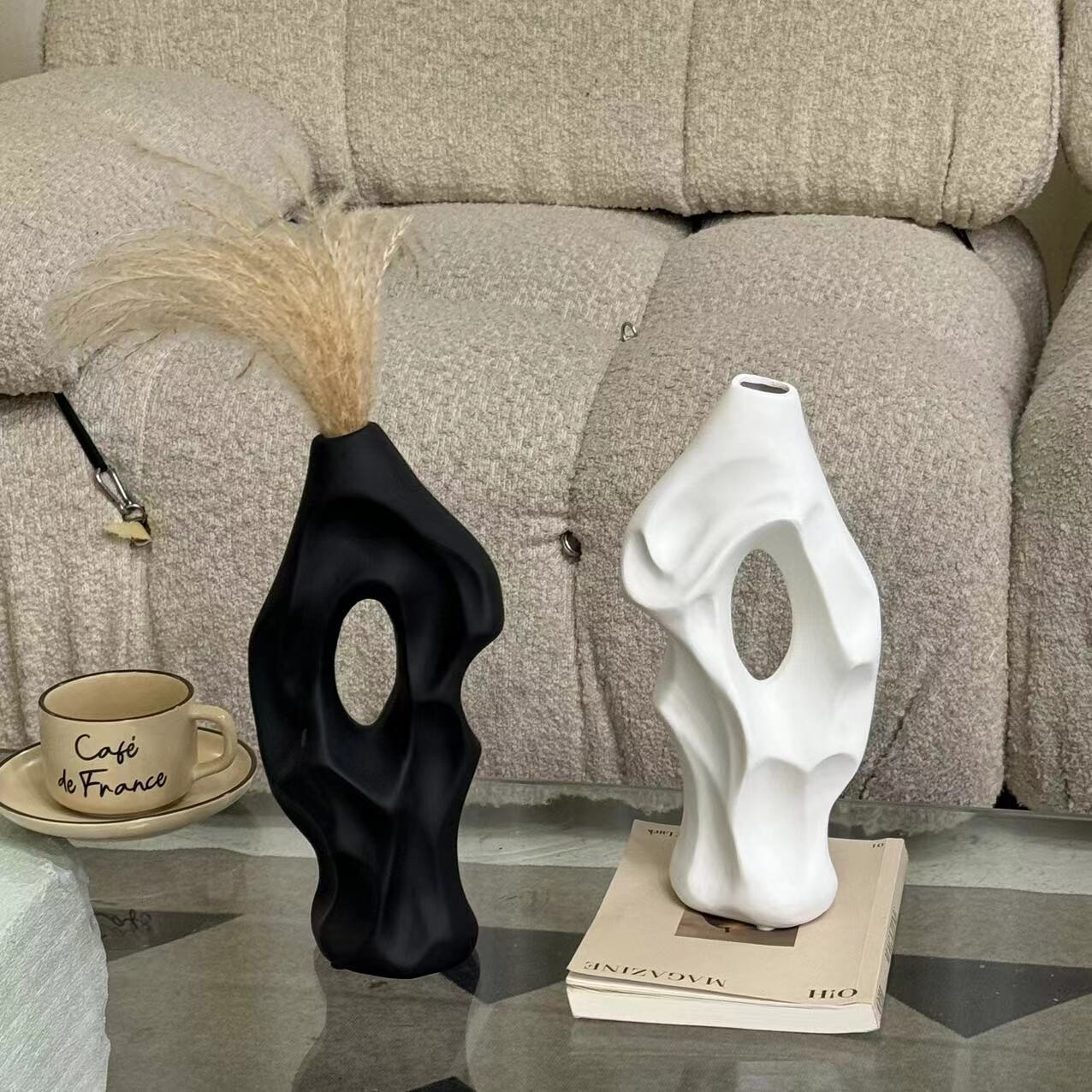 樂天商城 - 花瓶 陶器 インテリア オブジェ 北欧 モダン 造形デザイン フラワーベース 置物 おしゃれ 白 黒 S L 彫刻風 セラミック 花器 モノトーン リビング 玄関 寝室 飾り プレゼント ホームデコ おしゃれ雑貨 モダンアート 北欧風 ディスプレイ