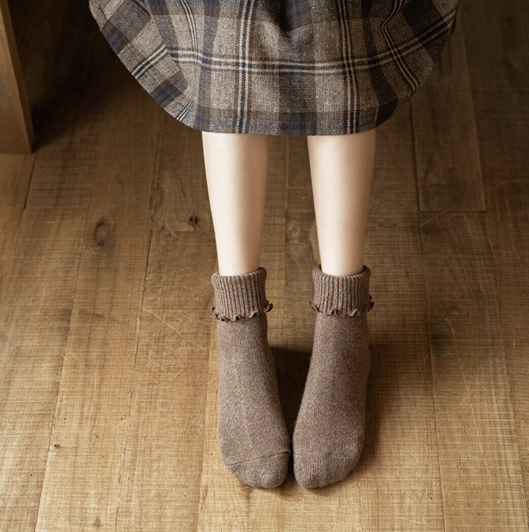 NEW 秋冬の新作ミディアムソックス【5枚 】bbq603