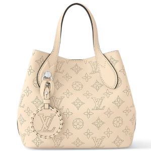 【新品・未使用】2023年 LOUIS VUITTON・ルイヴィトンブロッサム PM　M21909【Luxury Brand Selection】