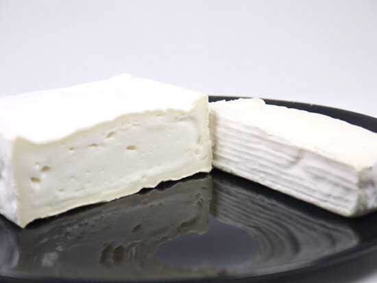 【白カビタイプ】Fior Di Maso　フィオール ディ マーゾ ロビオラ ディ カプラ　280g　イタリア産 おつまみ お取り寄せグルメ お取り寄せ パーティ 晩酌 家飲み 宅飲み おもてなし お酒 ワインのサムネイル