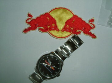 レッドブルF1-RedBullの腕時計はイタリアのお土産です。