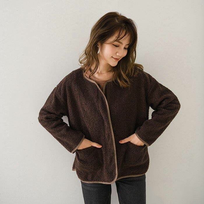 THOM WILLS ボアジャケット ボアコート ショート丈 ボア コート レディース 可愛い 出かけ OL 通勤 ふわふわ 40代 30代 20代 ゆったり 暖かい お洒落 防寒 軽量 母の日 プレゼント