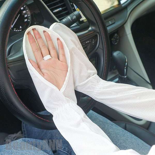 新生活 アームカバー UV対策 紫外線対策 接触冷感 腕カバー UVカット 涼しい 日焼け運転 日焼け防止 遮光 レディース ひんやり 吸汗速乾 滑り止め プレ...