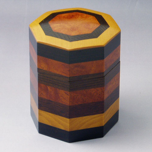 【茶道具】【送料代引手数料無料】木地寄せ八角茶器小松一徳作（共箱）