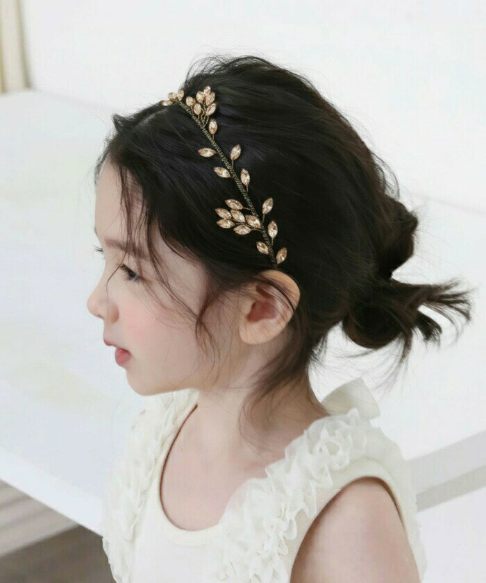 イトウショップ20のカチューシャ キッズ 好評 髪飾り ヨシン ゴールド 髪留め 髪どめ ヘアアクセサリー ヘアバンド ヘッドドレス 子供 女の子 ワイヤー キラキラ 結婚式 発表会 七五三 フォーマル 可愛い おしゃれ かわいい オシャレ 子ども用アクセサリー キッズファッション｜アングル3