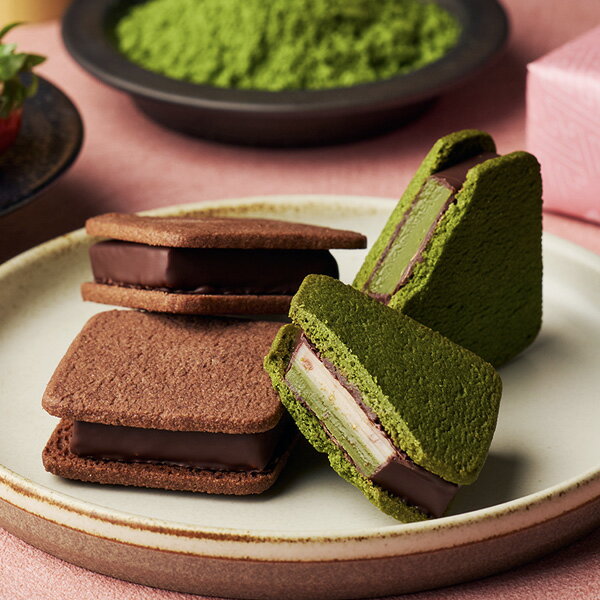 【楽天限定】バニラビーンズ×伊藤久右衛門ショーコラ・いちご抹茶コレクション2026 4個入 送料込み § プレゼント チョコレート サンド チョコ お菓子 スイーツ クッキー 個包装 和風 抹茶スイーツ お土産 本命 おしゃれ ギフト 苺