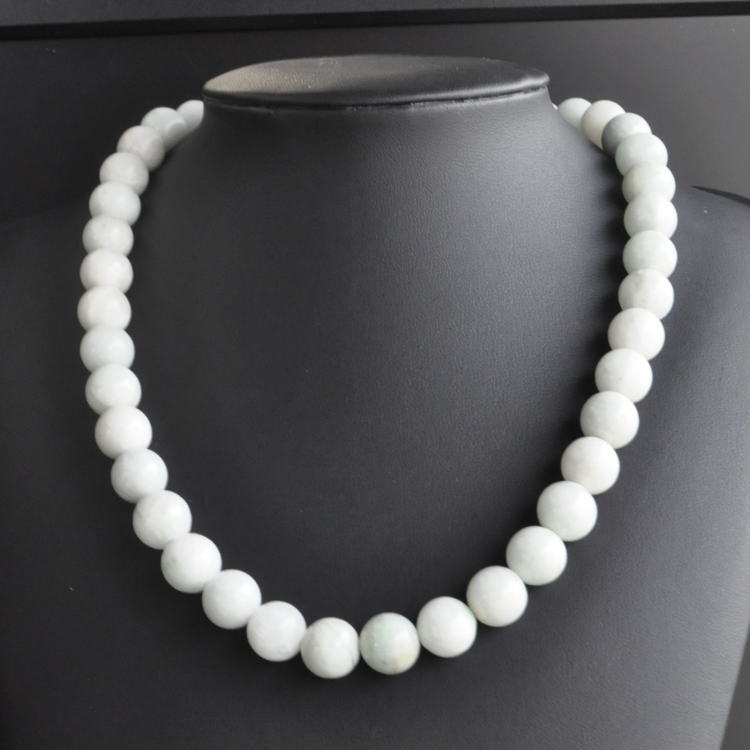 【楽天スーパーSALE 40%OFF】 糸魚川翡翠 ネックレス 10mm 長さ 42cm ひすい ヒスイ 天然石 パワーストーン ロング ネックレス 翡翠 ペン...