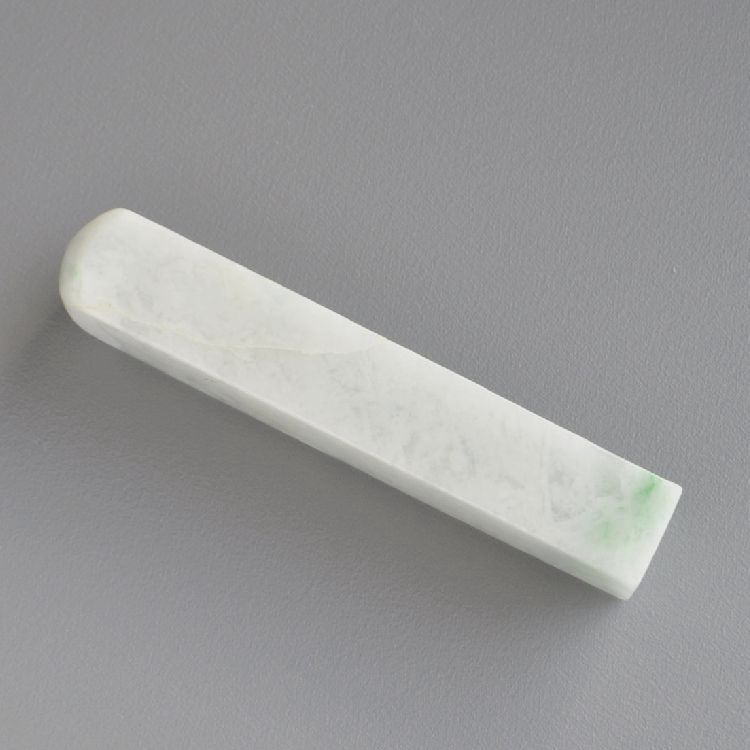 翡翠(ヒスイ)印鑑 糸魚川翡翠印鑑 10ミリ 印材 落款印 雅号印 書道印 篆刻印 角印鑑 手彫り印鑑 【送料無料】 3029