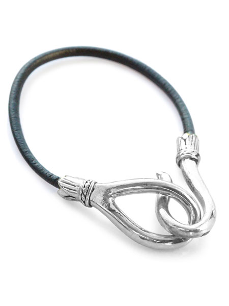 Blue Bayer Design ブルーベイヤーデザイン 【 Hook Bracelet leather (White Bronze) フックブレスレットレザー ( ホワイトブロンズ ) 】[ 正規品 ] 三つ編みコード シルバー ブラック バングル 銀 黒 革 ユニセックス メンズ レディース 【 送料無料 】