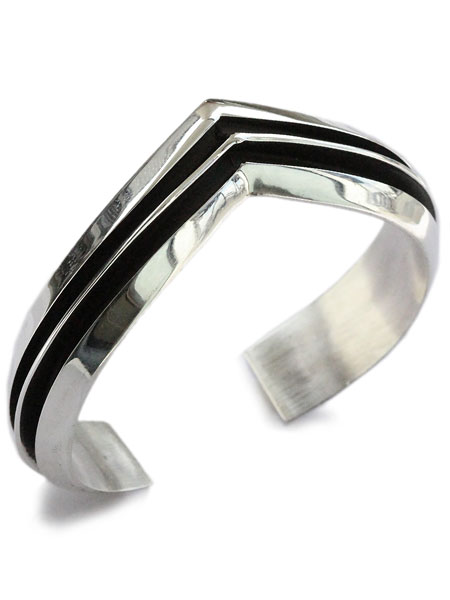 TOM HAWK トムホーク 【 2 line V-shaped Bangle 13mm / 2ライ ...