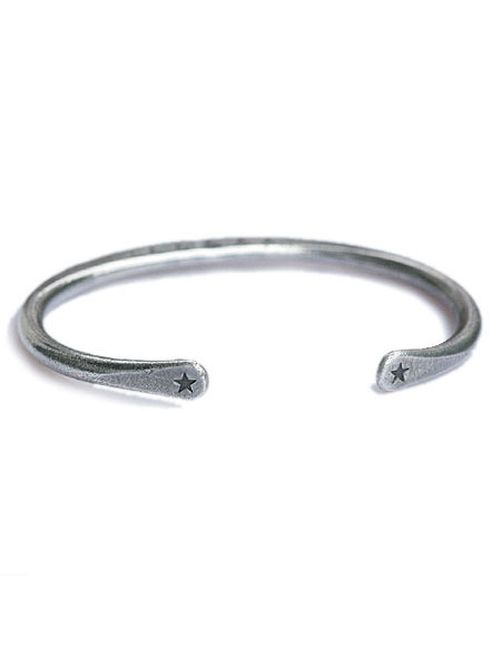 アンプ ジャパン amp japan 【 large star hammered bangle -narrow- [ 14AO-301 ]...
