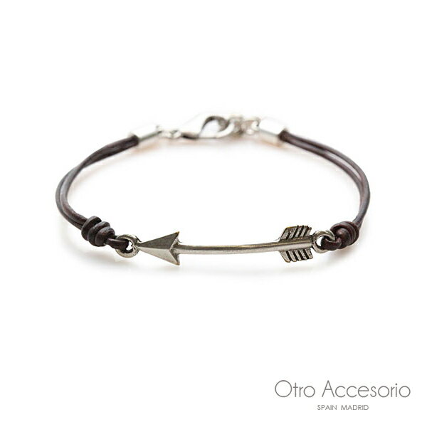 Otro Accesorio オトロ アクセソリオ 【 Leather Cord Bracelet with Arrow / レザー コード ブレスレット 】 正規品 プレゼント ギフト レディース メンズ ユニセックス ペア カップル つけっぱなし 人気 定番 ブランド おしゃれ 銀色 革ひも 革紐 矢