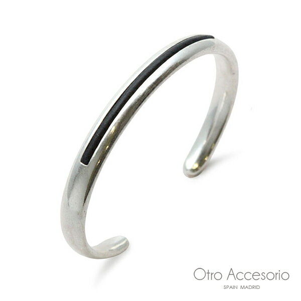 Otro Accesorio オトロ アクセソリオ 【 Simple Leather Cord Inserted Bangle / シンプル レザー コード バ...