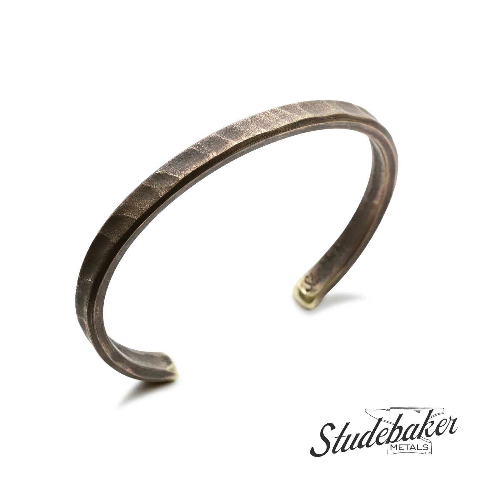 STUDEBAKER METALS �����塼�ɥ١������᥿�� �� Trench Cuff ( Brass / Work Patina ) ���� �Х󥰥� ��[ ...