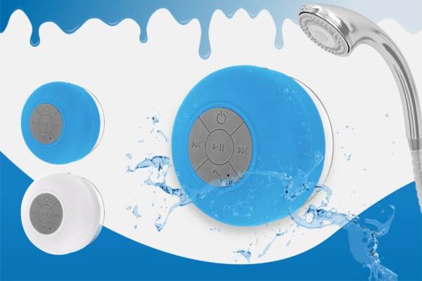 　　☆☆☆ 商品詳細 ☆☆☆ ●商品サイズ／径85×H50mm ●箱サイズ／W90×D55×H115mm ●電源／USB充電式 ●付属品／充電用ケーブル ●機能／ワイヤレス・音楽再生・通話可能 ※吸盤で鏡やタイルに吸着 ※防水IPX4相当