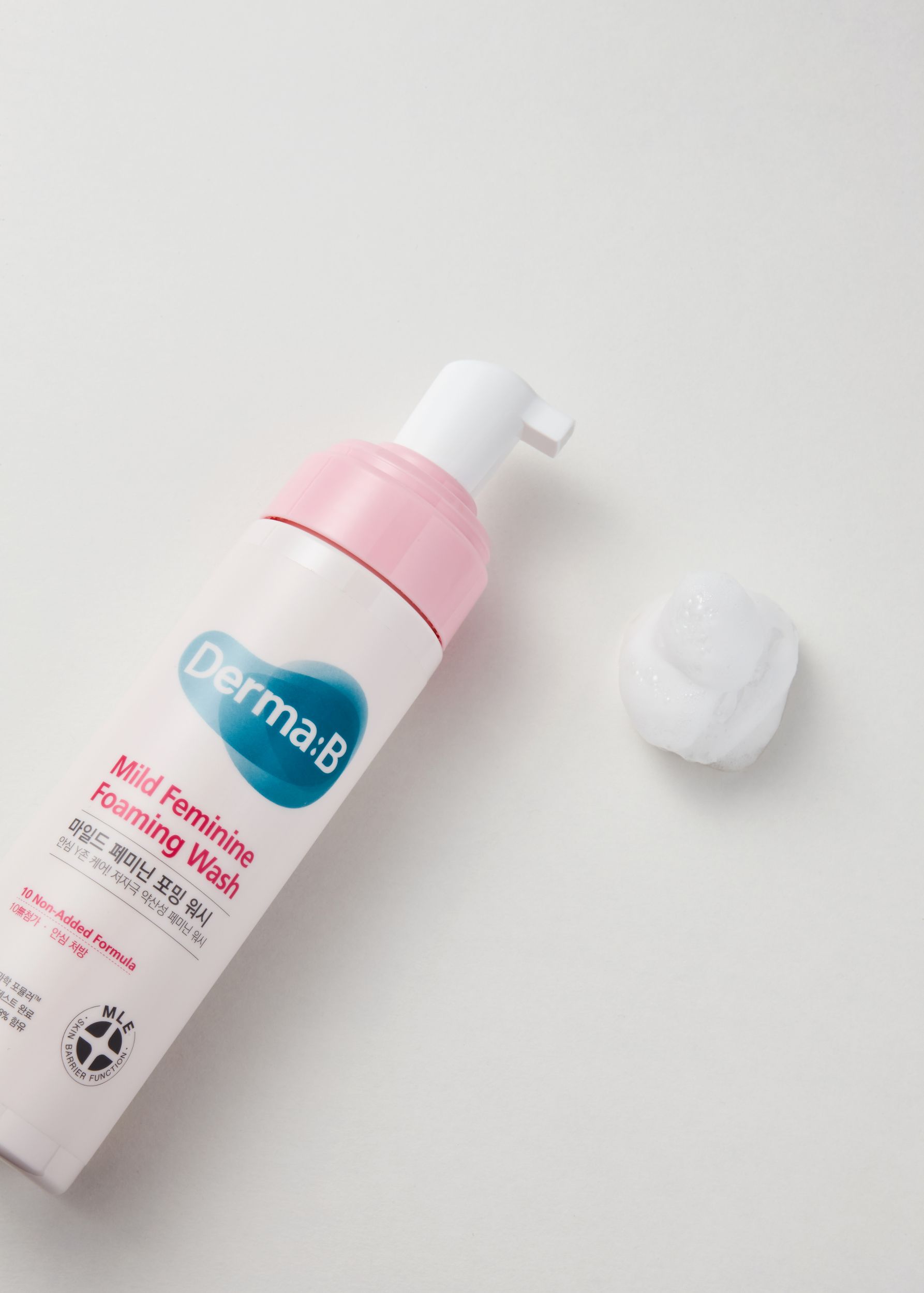 【公式ストア・日本国内発送】ダーマB マイルドフェミニンフォーミングウォッシュ 200ml デリケートゾーンウォッシュ ダーマB 保湿 弱酸性 VIOケア ふんわり かゆみ