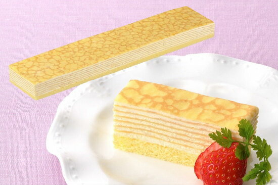 丁寧に焼き上げたクレープ生地をクリームと合わせた、フリーカットタイプのミルクレープです。●内容量：480g原材料乳等を主要原料とする食品、全卵、小麦粉、砂糖、水あめ、マーガリン、植物油脂、洋酒、ぶどう糖、食塩、ゼラチン、でん粉、寒天、麦芽糖...