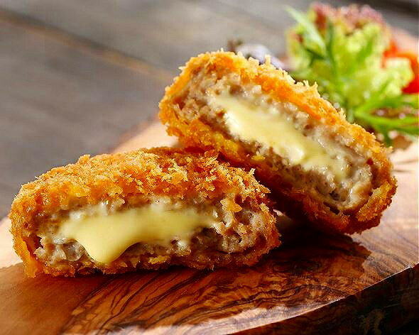 お徳用 冷凍食品 業務用 お弁当 おかず おつまみ 惣菜 おうちごはん ステイホーム 家飲み パーティー 時短 まとめ買い 揚げ物 チキン カツ　包みメンチカツ（チーズ入り）65 650g(10個入) ヤヨイサンフーズのサムネイル