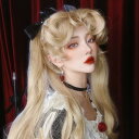 中世の貴族風 金髪 巻き毛 フルウィッグ かつら 女性 長髪 ロングウィッグ ロングヘア ロリータ lolita 前髪あり 自然 可愛い キュート ウイッグ wig コスプレ 耐熱ウィッグ 小顔効果抜群 コスチューム 仮装 文化祭 学園祭 演劇 舞台 ゴールド