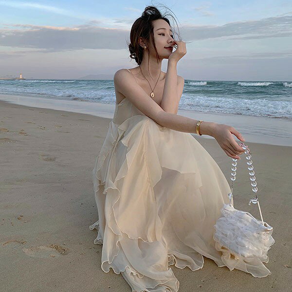リゾートワンピース 夏 沖縄 ハワイ 大人 白ワンピース 光沢 サマードレス ハワイ...