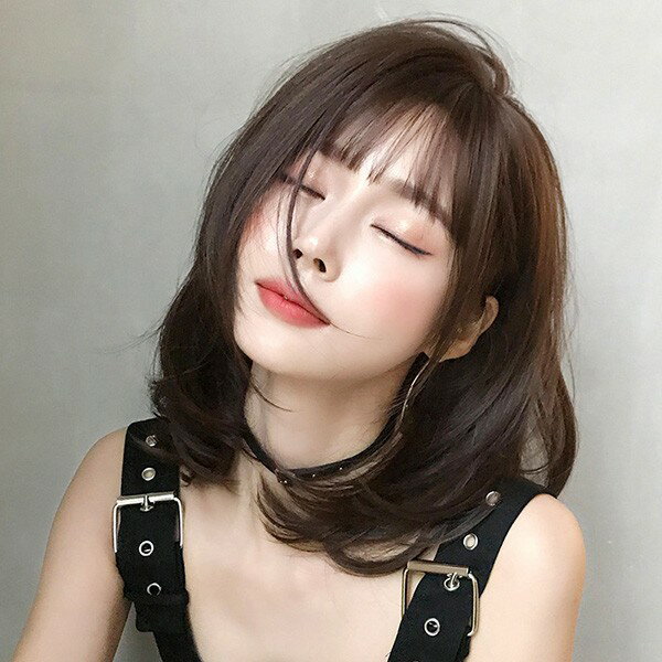 ウィッグ ショート レディース フルウィッグ ミディアム ぱっつん前髪 前髪あり 可愛い かわいい 大人用 コスプレ ロリータ ゴスロリ コスチューム 原宿風 仮装 超自然 かつら wig Lolita 小顔 文化祭 dp017x5x5zr