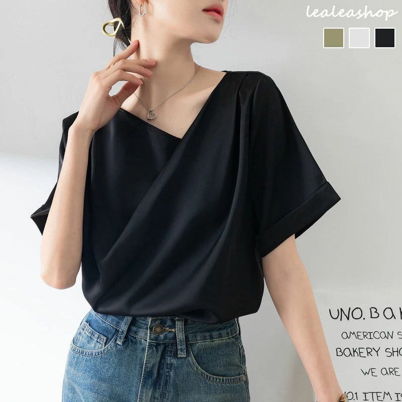 レディース トップス シャツ 単品 半袖 Vネック 黒 パフスリーブ ゆったり袖 クロス サテン風 シルキー..