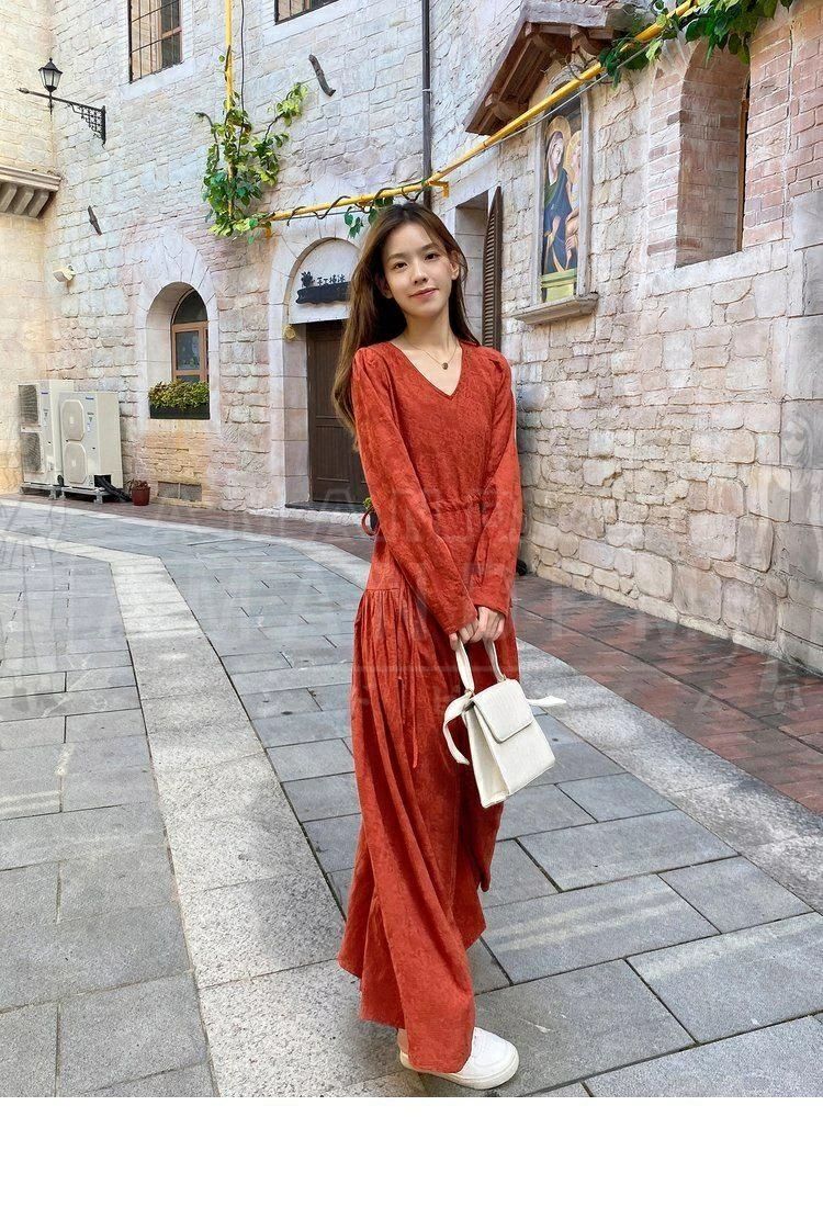 ワンピース レディース 秋 春 きれいめ カジュアル ロングワンピース 長袖 ロングワンピース ロング Vネック プリーツ Aライン 無地 マキシ 体型カバー ゆったり 大きいサイズ 上品 細見え エレガント 着痩せ 韓国 オフィス シンプル 通勤 30代 40代 50代