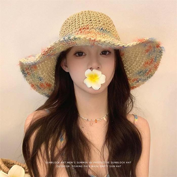レディース 春夏 カラフル麦わら帽子 ビーチリゾート UVカット 透け感あおぎり編み 広いつば 日よけ 通気性 軽量 おしゃれ 海 旅行用 アジアン風 収納可能 ベージュ mf011z7z7x0