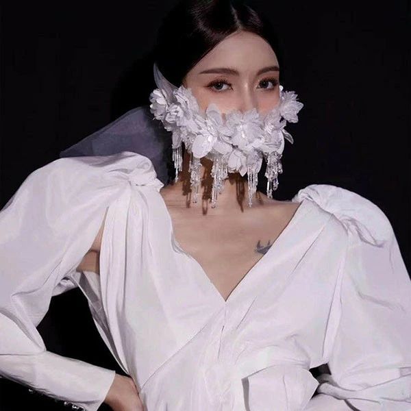 ハーフマスク 超セクシー マスク お面 誘惑 萌え お花 妖精 コスチューム レース 仮面 セクシー ホワイト ダンスマスク パーティー 仮面舞踏会 レディース コスプレ COSPLAY ハロウィン クリスマス be018n1n1m3(3.0)