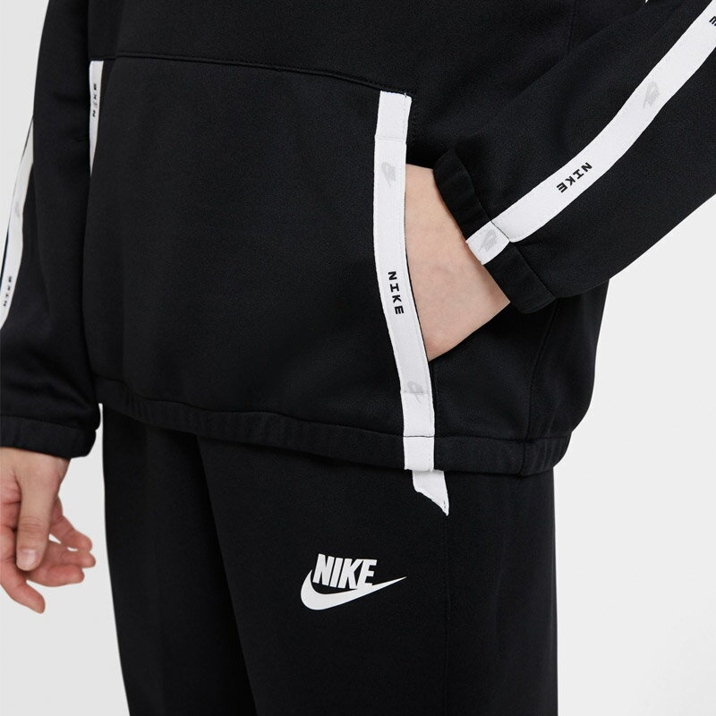 【最大1,000円OFFクーポン！SUPERSALE限定】ナイキ nike キッズ ジュニア 上下セット スポーツウェア 運動 YTH NSW POLY パック フック トラック スーツ DD8552 010 黒