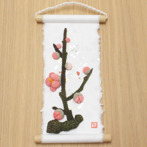 ミニタペストリー 旬のつづり 「梅」 ミニ掛軸 季節飾り 和紙 ちりめん細工 日本製 手づくり プレゼン..
