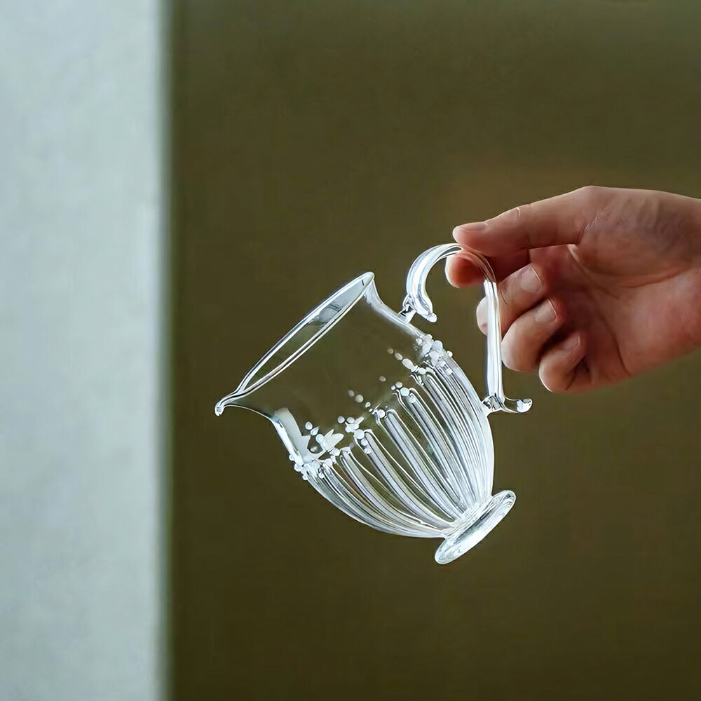 Glass Art 手作り ガラスピッチャー 耐熱ガラス 片口 220ml 朝露 春信 徳利 酒器 ...