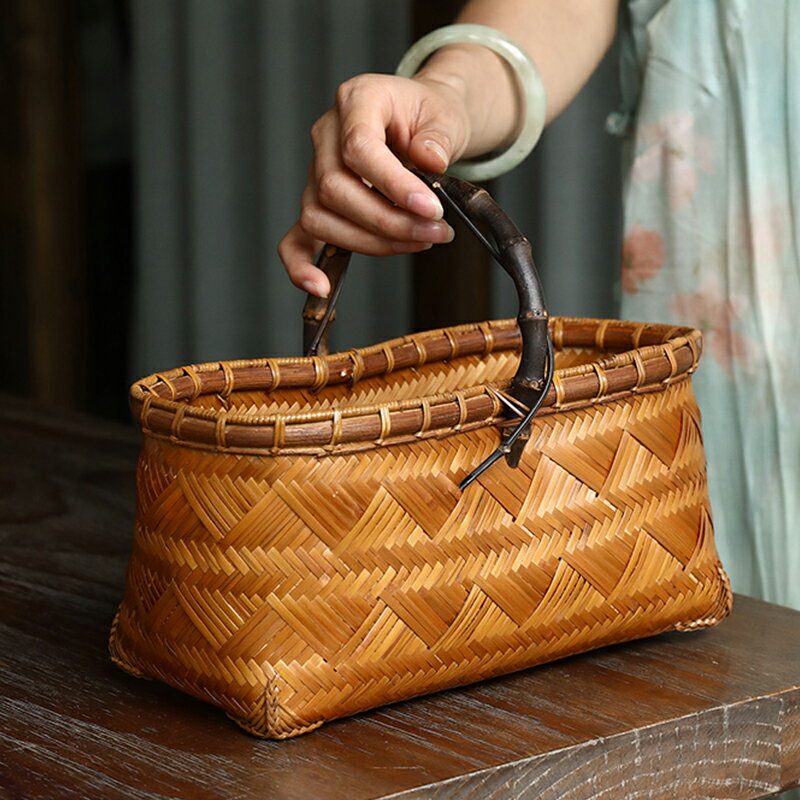 とっておきの逸品 竹細工 手提げ 竹かご 竹 かご 手作り 竹籠 バスケット 手さげかご 裁縫の道具 宝箱 自然 ナチュラル ピクニックバスケット キッチン収納 インテリア 雑貨 おしゃれ アウトドア バニティー 清境Craft
