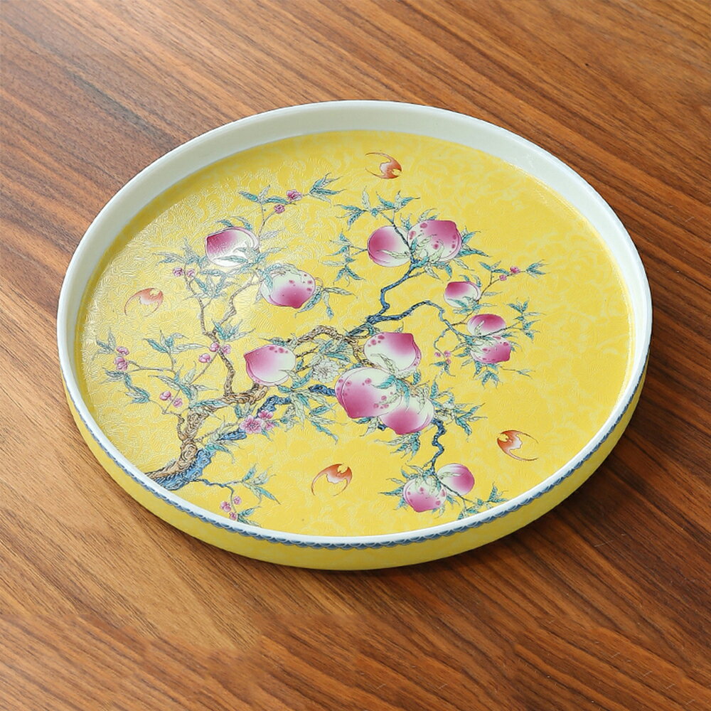 「みずみずしい桃の絵柄・九桃」丸 トレー お皿 円 丸皿 28cm お盆 シノワズリレトロ調 平皿 中皿 取り皿 取皿 菓子皿 ティートレー カフェトレー プレート モーニングトレー 菓子 副菜 ケーキ 盛器 ワンプレート かわいい 磁器 和食器 IwaiLoft