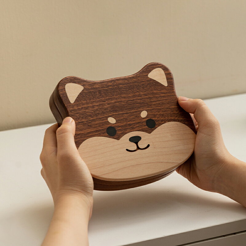 IwaiLoft 柴犬のデザイン アクセサリーケース しばいぬ 木製ジュエリーケース マグネットボタン リング..