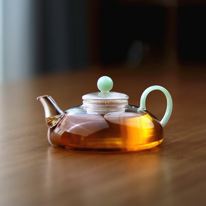 IwaiLoft 180ml 1人用 ガラス急須 ガラス ティーポット 小 耐熱ティーポット 茶こし付き 耐熱 ガラスポ..