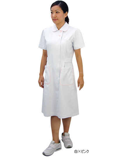 【5％OFFクーポン対象★4/30限定】ナースワンピース スタイリッシュなデザイン住商モンブラン 73-1412【SS◎】