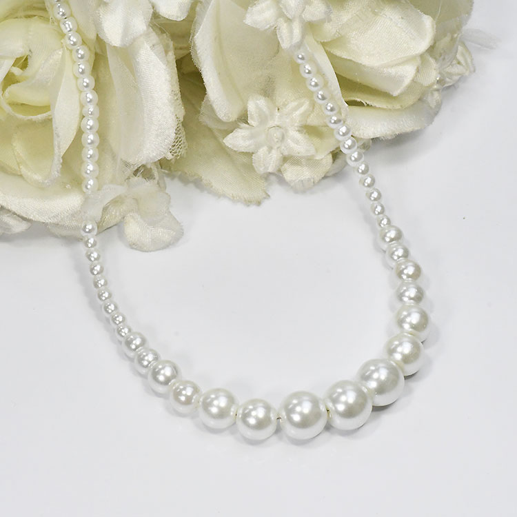 グラデーションパールネックレス イベント フォーマル 真珠 純白 上品