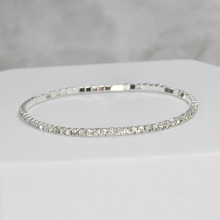 楽天癒し通りのアクセサリー屋さんエタニティーストレッチブレスレット 細身タイプ シルバー クリスタル 伸縮自在 スワロ きらきら