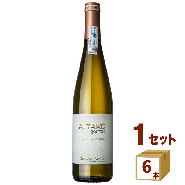 【名称】チャコリ ボデガ ガインツァ アイタコ ゲタリアコチャコリーナ 白ワイン 辛口 750ml×6本 【商品詳細】Bodega GaintzaGETARIAKO TXAKOLINA Gaintza Aitako ラスカノ家による家族経営のチャコリーナ。現在、4代目のホセバがブドウの生産から醸造まで全体を管理している。所有するブドウ畑は25Ha。ブドウ品種はオンダラビ・スリが90％以上を占め、残りはオンダラビ・ベルツァ、グロ・マンサン、シャルドネ。初代のホセ・アントニオの時代は家族と近隣友人のためだけにチャコリを生産していたが21世紀の現在は最新のテクノロジーを駆使しながらも伝統的な哲学に基づいて高品質なチャコリを生産している。 ブドウ畑はガラテと呼ばれるビスケー湾に程近い丘の斜面に広がっているため理想的な条件でビスケー湾からの風を浴びる。北東向きの斜面と北からの風がガインツァ独特のテロワールを形成し最高のチャコリを創造するのである。言い換えれば、ガインツァのテロワールを形成する3つのファクター、すなわち高湿度、粘土質土壌、ビスケー湾からの適度な風がゲタリアでも唯一無二のチャコリの生産を可能にするのである。年間降雨量は1000mmから1700mm、年間平均気温は11度。 Aitakoは3Haのシングル・ヴィンヤードで樹齢100年のオンダラビ・スリを使用。1年間のシュール・リーを経て瓶詰めされる。 AITAKOは、3haのシングルヴィンヤード。樹齢100年のオンダラビ・スリを主体にシャルドネをブレンドし、1年間シュール・リーした希少なチャコリ（発泡性はかなり弱い）。シャルドネがブレンドされる事によってワインそのものは高いポテンシャルを持ち、じっくり楽しめるワインに仕上がっています。 （＊チャコリはワイン法上、微発泡〜スティルワインまでのスタイルが認められている） Guia Penin：90 point(2017、18年ヴィンテージ） Wine Advocate：95 point(2018年ヴィンテージ） Jansis Robinson : 16.5/20（2018年ヴィンテージ） MUNDUS VIN 2020 : GOLD（金賞）（2018年ヴィンテージ） International Wine Charenge 2018年 : Silver(銀賞）/ 92Point（2019年ヴィンテージ） 【原材料】オンダラビ・スリ85％、シャルドネ15％【容量】750ml【入数】6【保存方法】商品記載の保存方法にて保管してください。【メーカーまたは輸入者】パナバック【JAN】8437007060010【注意】ラベルやキャップシール等の色、デザインは変更となることがあります。またワインの場合、実際の商品の年代は画像と異なる場合があります。 【商品につきまして】 最新の商品情報を表示するよう努めておりますが、メーカーの都合により、商品規格・仕様(容量、パッケージ、原材料、原産国など)が変更される場合がございます。 このため、実際にお届けする商品とサイト上の商品情報の表記が異なる場合がございます。 予めご了承ください。 【送料につきまして】 離島地域は、別途メールにて追加金額をご連絡いたします。 【ご注文時のキャンセル・変更につきまして】ご注文確定メール配信後のキャンセル・変更は受け付けておりません。 【発送につきまして】 ・商品によって発送元・配送業者が異なる場合がございます。予めご了承ください。 ・異なる受注番号の商品を同梱することは出来ません。 ・PPバンド、透明テープで補強しております ・お届け先の変更、営業所留め指定はできません。 ・長期不在、お届け先の誤入力などによって、商品が弊社に持ち戻りとなった場合につきましては、衛生上の観点から再発送を致しておりません。商品代金につきましては、お客様のご負担となりますのでご注意ください。 【返品・交換・キャンセル・保証につきまして】 食料品となりますので、不具合のない場合、未開封・未使用に限らず一切返品を受け付けておりません。万が一お届けした商品に不具合がございましたら、商品到着後7日以内にご連絡をお願いいたします。交換等の対応をさせていただきます。 ただし7日を過ぎたものは対応できませんのでご注意ください。 7日以内でも、商品を使用または廃棄した場合は対応できません。 外箱の汚損・破れ、缶の傷・へこみ等の返品・交換はできかねます。 【その他注意事項につきまして】 ・12時以降のご注文は翌営業日の対応となります。 ・重複発行を避けるために弊社では領収書は発行できません。ご了承ください。