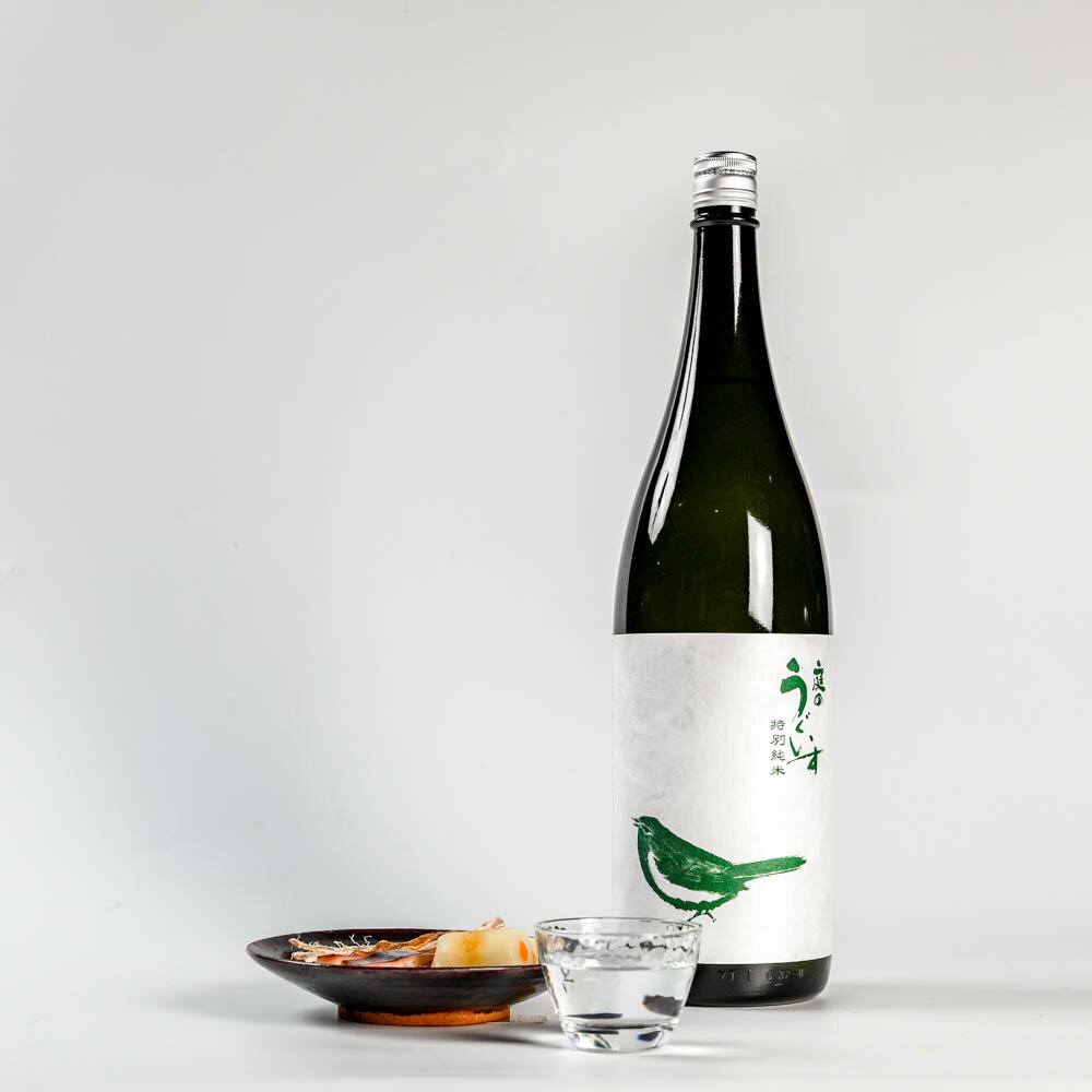 庭の鶯 庭のうぐいす 鶯ラベル 日本酒 特別純米 庭の鶯 1.8L 1800ml 瓶 ギフト 送料無料 母の日 父の日 お歳暮 御歳暮 お歳暮ギフト 2025 お年賀 御年賀 2026