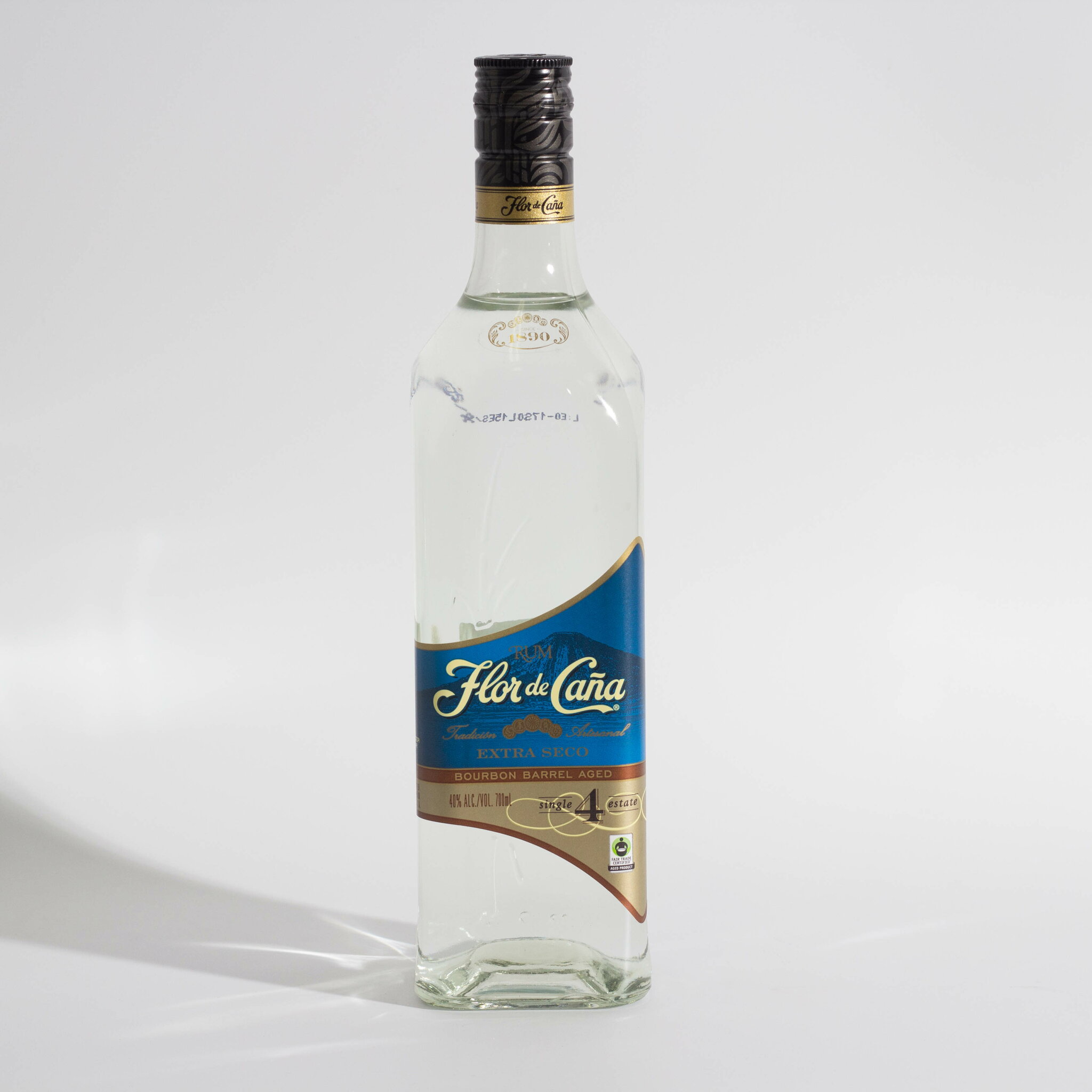 フロール デ カーニャ 4年 スピリッツ ニカラグア 700ml 母の日 父の日