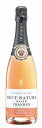 ベルギーにおいて唯一の王室御用達ブランドで、ロイヤルワラント紋章がボトルに記されています。 品質と伝統の証です。瓶内熟成36カ月以上。 商品説明 メーカー ヴランケン・ポメリー・モノポール&nbsp; 産地 フランス・シャンパーニュ&nbsp; 分類 果実酒 色 ロゼ・泡 品種 シャルドネ30%、ピノノワール35%、ピノムニエ35% 格付け AOCシャンパーニュ 内容量 750ml 度数 12.50% タイプ 極辛口 飲み頃 6～8℃ 香り ファーストノーズは様々な赤いベリーの香りを感じ、イチゴ、野イチゴ、レッドカラントがフレッシュな香りを醸し出す。とてもエレガントで生き生きとしており、香りの持つ華やかな果実味が感じられる。 味わい 味わいは心地よく、非常にバランスが取れていて、糖分無添加（ノンドサージュ）ならではの美しいフレッシュな後味が特徴的。 合う料理 完璧なアペリティフとして、シーフード・サーモンのカルパッチョ、赤い果実を添えた料理等。 ＜商品の内容・パッケージについて＞ 正しい商品情報を掲載するよう努めておりますが、急な変更などによりお届け商品とサイト上の表記・パッケージが異なる場合がございます。悪しからずご容赦下さい。 20歳未満の方の飲酒、お酒の購入は法律で禁止されています。　お酒は20歳になってから。&#9656;&#9656;ゲリラセールや&#9666;&#9666;ここだけのお得情報も！&#9656;&#9656;メルマガ登録&#9666;&#9666; &#9656;&#9656;セール開始や&#9666;&#9666;ポイント UPをお知らせ！&#9656;&#9656;お気に入り登録&#9666;&#9666;