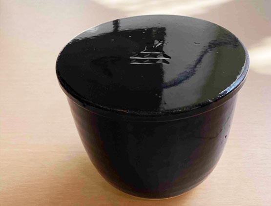 かもしか道具店 陶の飯びつ こぶり おひつ ごはん保存容器 約1合 萬古焼 山口陶器 ...