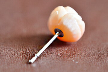 【P5倍】ピアス レディース ピンクサンゴピアス バラ ばら 薔薇 14k K14 WG 14金 一粒ピアス ピンク珊瑚 ホワイトゴールド 女性 20代 30代 40代 50代 ジュエリー おしゃれ おすすめ シンプル 普段用 大人 つけっぱなし 金属アレルギー対応