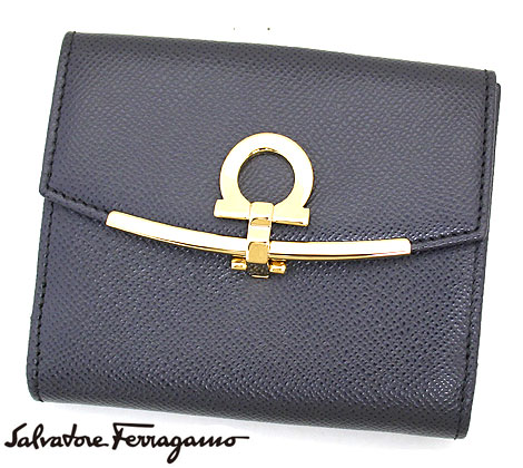 フェラガモ 財布（レディース） Salvatore Ferragamo　サルヴァトーレ フェラガモ　22C877 0737529　二つ折り財布 小銭入れ付 ガンチーニ ストロボリサンド グレー 【送料無料】