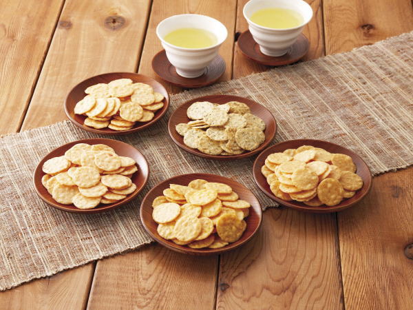 米菓 穂のなごみ BK-BO 挨拶まわりや御礼時の手土産・お土産に！お中元・お歳暮、プレゼント・ギフト、返礼品、お返し、贈答、贈り物、引き出物に！冠婚葬祭・引物におすすめのお菓子セット・スイーツ A136-039